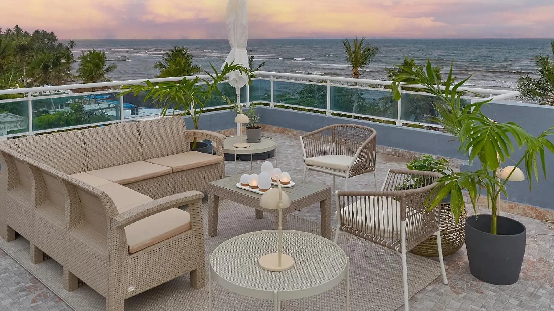 Penthouse With Beautiful Beach View Guayacanes